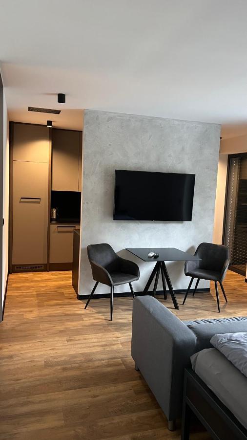 Kamel Club Restaurace A Penzion Olomouc Eksteriør billede